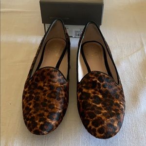 Vince Camuto leopard flat. Style VC-Edmonton.